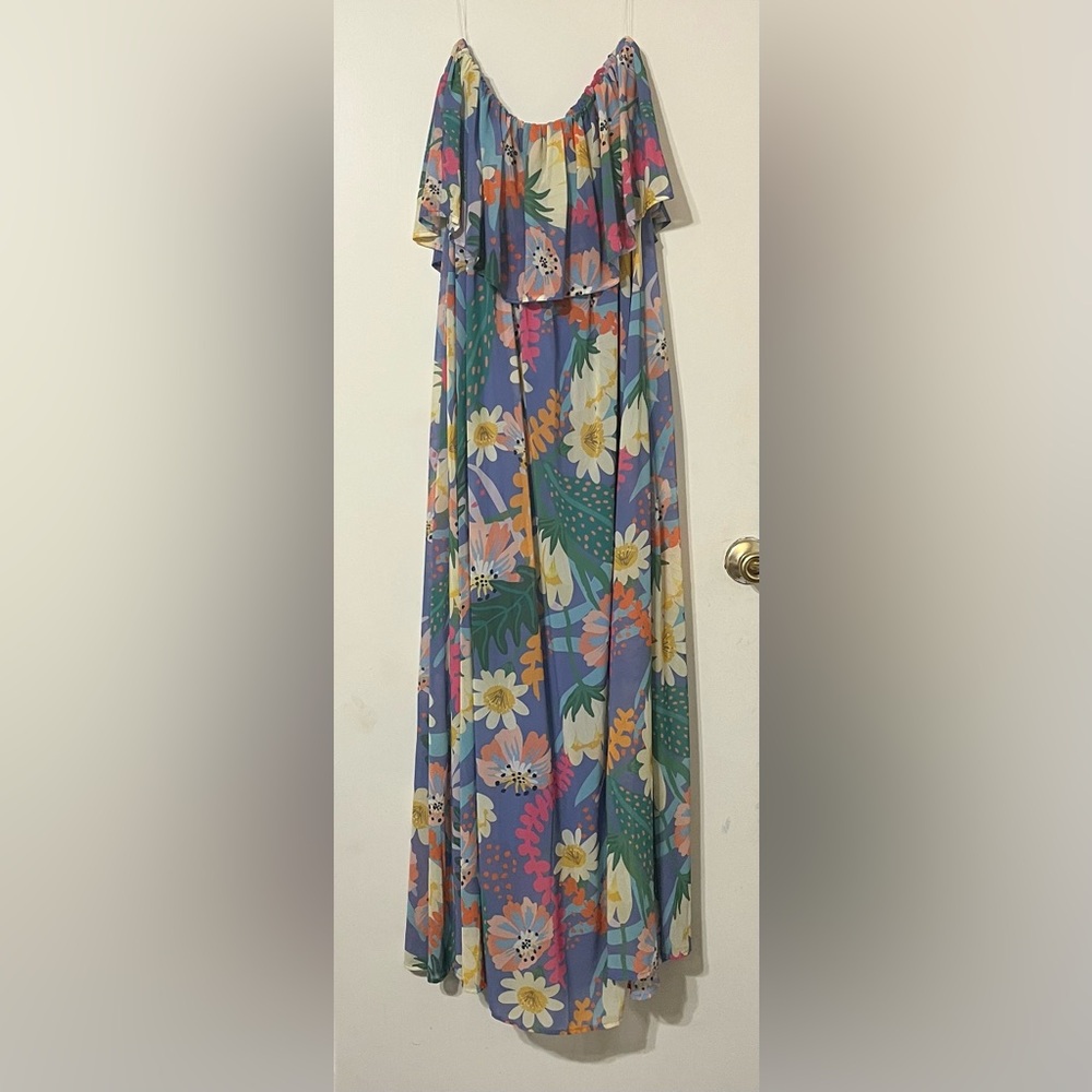 Entro strapless dress